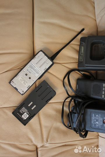 Рация Uniden SPU 454KT - Комплект