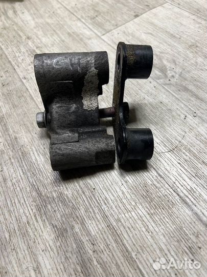 Кронштейн опоры кпп Mazda Mazda6 GH 2.0 LF 2011