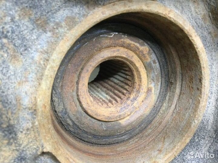 Кулак поворотный задний правый Hyundai Ix35