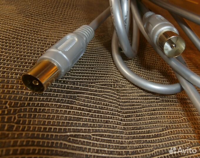 Кабель для тв, для антены.Новый.10 метров