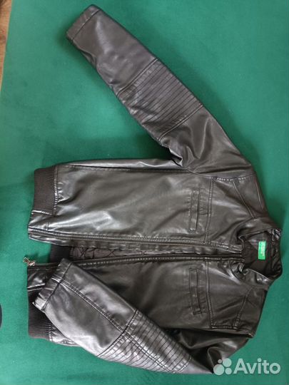 Куртка кожаная демисезонная на синтепоне 150размер