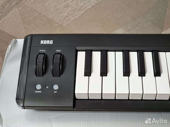 Korg microKEY2-61AIR Bluetooth midi-клавиатура