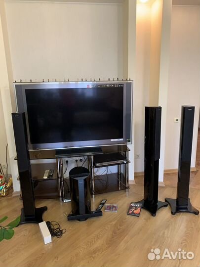 Домашний кинотеатр Sony DAV-DZ1000