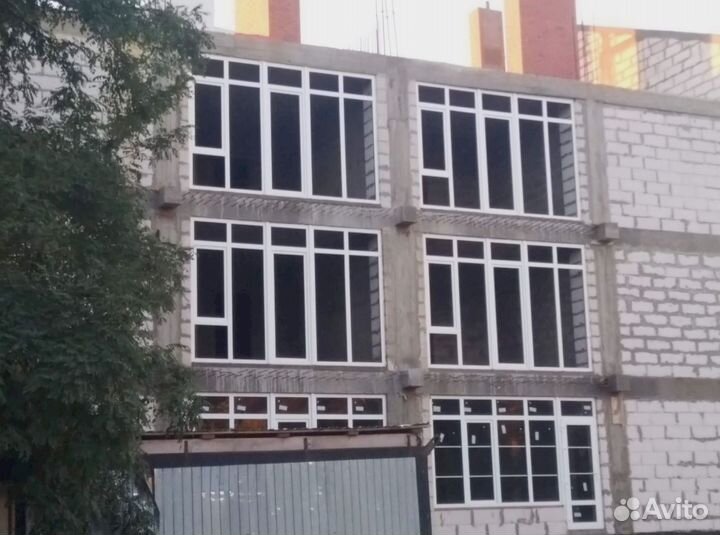 Безрамное остекление, окна пластиковые алюминиевые