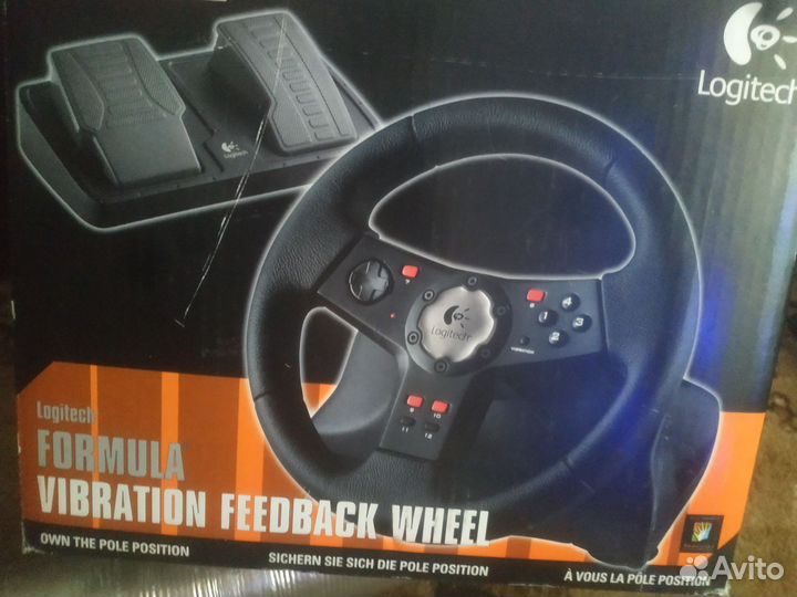 Игровой руль logitech с педалями