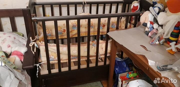 Детская кроватка