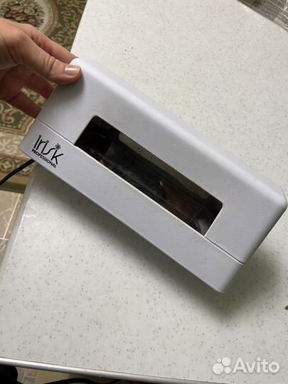 Ультрафиолетовая лампа для маникюра