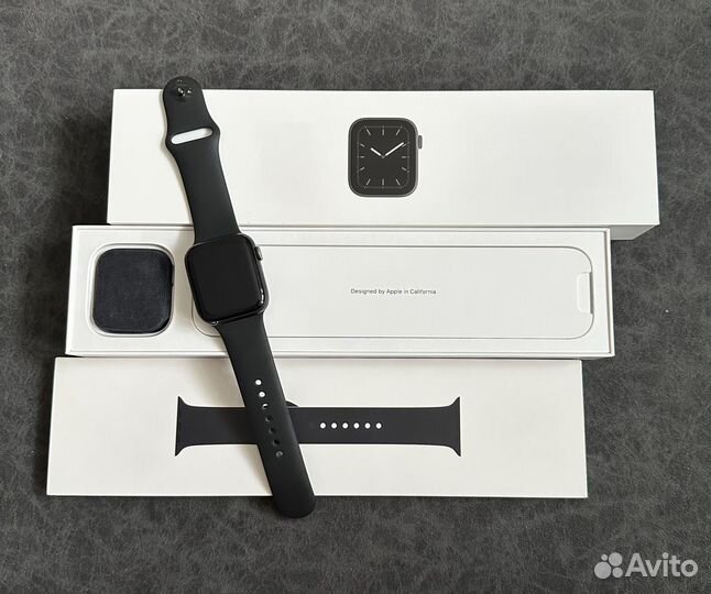 Apple Watch 5 44 mm
