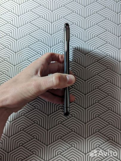 iPhone X, 64 ГБ
