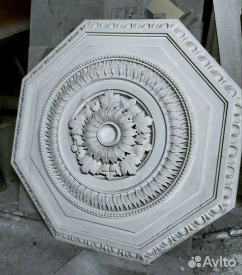 Потолочные розетки,Карнизы