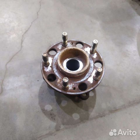 Ступица передняя santa FE sorento