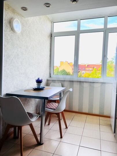 2-к. квартира, 52 м², 4/4 эт.