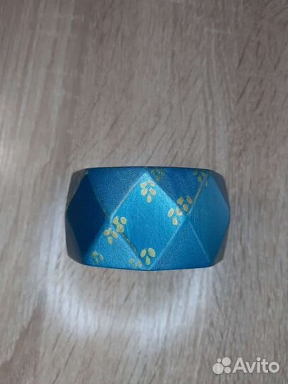 Браслеты из дерева