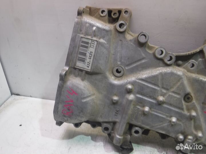 Крышка двигателя передняя Toyota RAV4