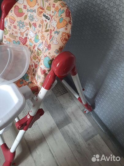 Стульчик для кормления babyton