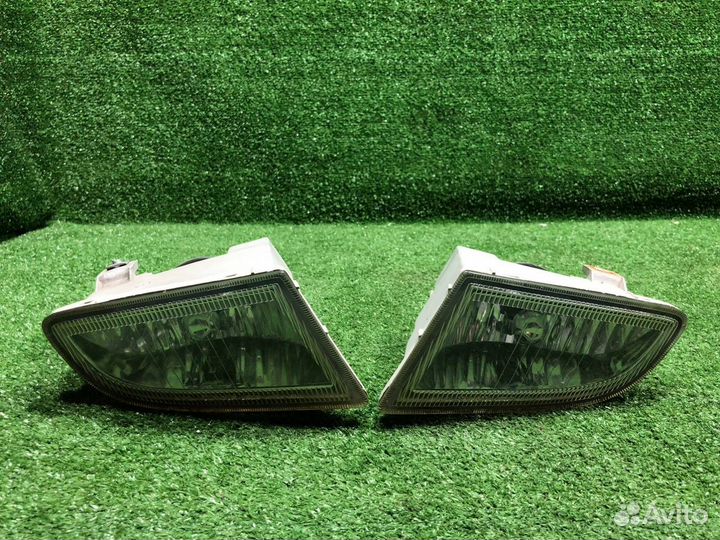 Комплект птф передний Toyota Estima ACR30