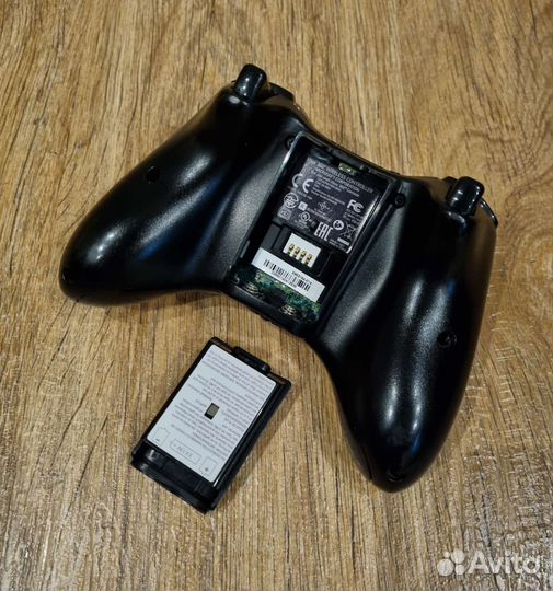 Геймпад/Charge Kit/Кронштейн Xbox One S/X