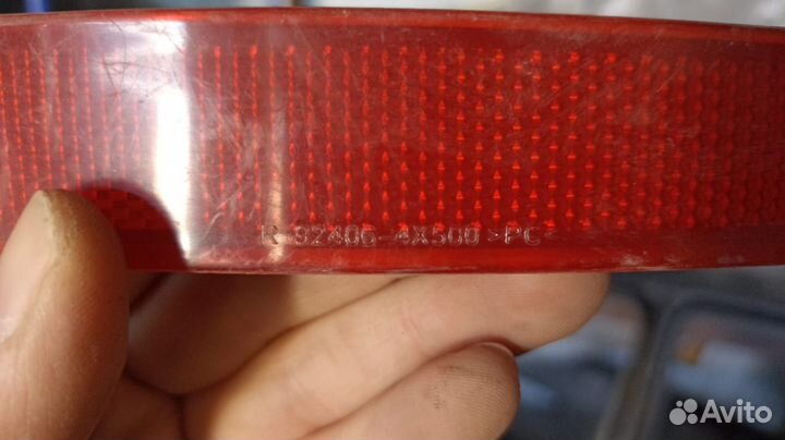 Отражатель правый в задний бампер Kia Hyudai