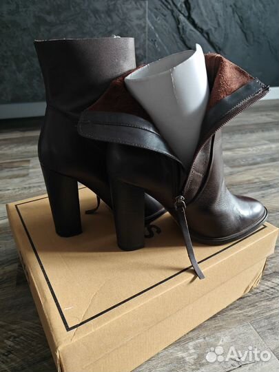 Ботильоны натуральная кожа демисезонные 39-40