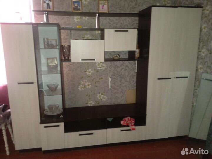 Стенка в гостиную бу