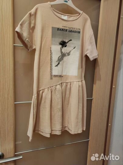 Платье Зара 140