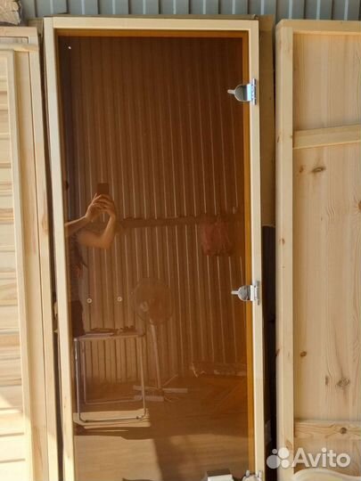 Двери стеклянные для бани и сауны Дверь стеклянная