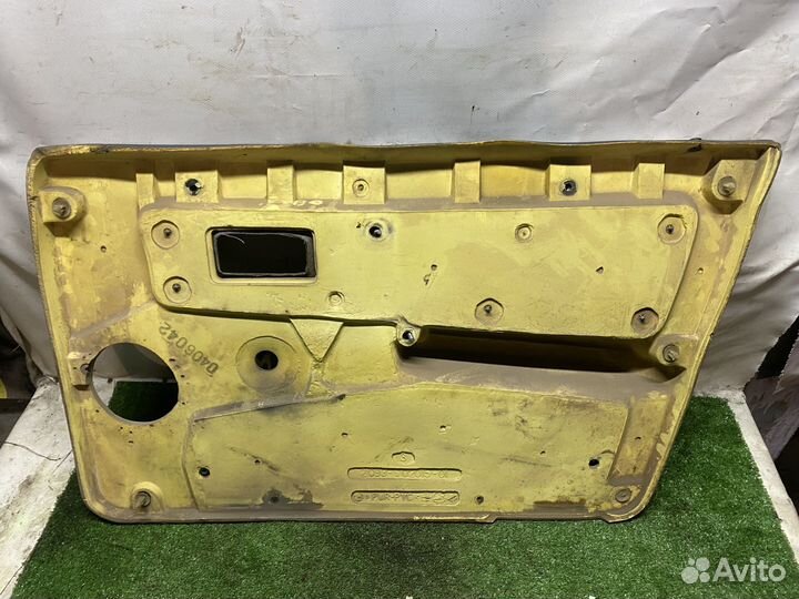 Передняя левая дверная карта ваз 2109, 21099