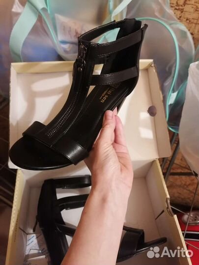 Босоножки 37 размер