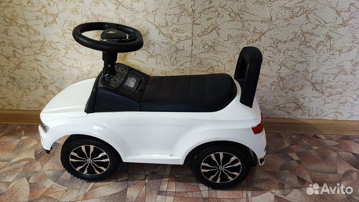 Машинка-каталка