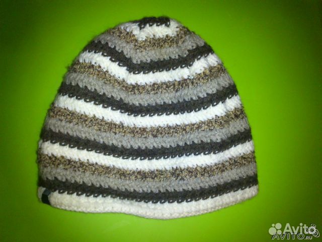 Молодёжные шапки