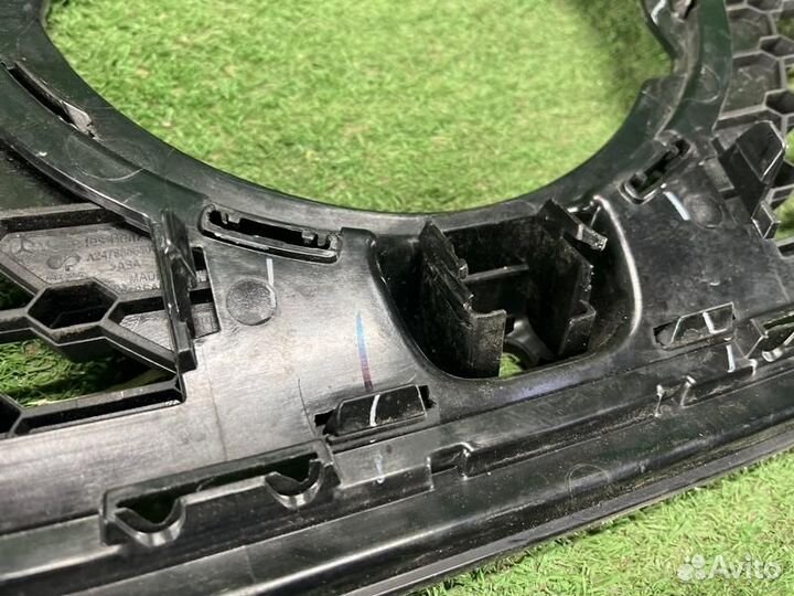 Решетка радиатора Mercedes-Benz GLB-Class