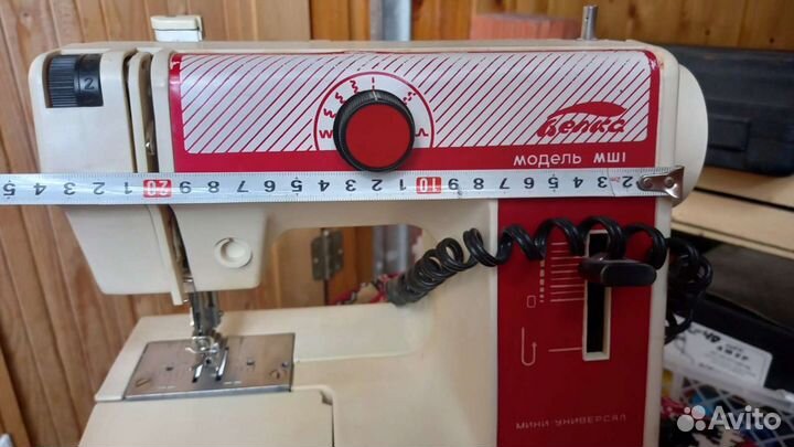 Швейная машина электрическая