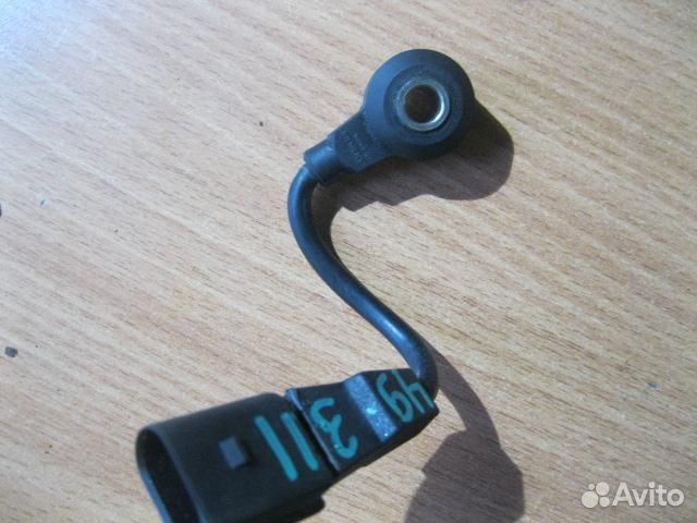 Датчик детонации от Skoda Octavia (A4 1U) 2000-2