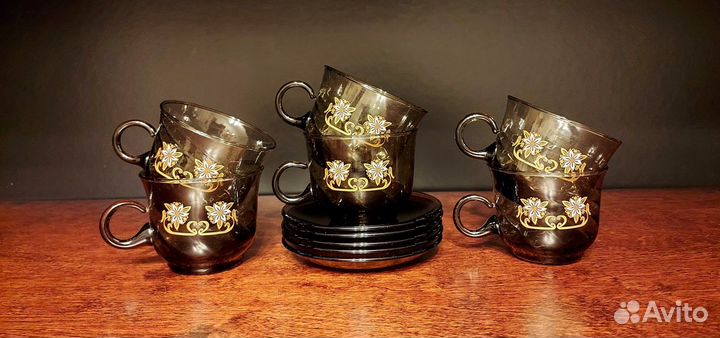 Чайный сервиз на 6 персон