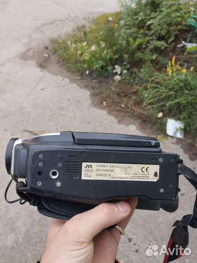 Видеокамера JVC