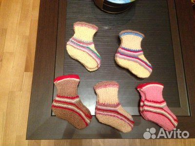 Носочки и пинетки вязаные, новые
