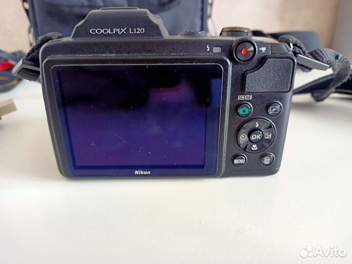 Цифровая фотокамера Nikon Coolpix L120
