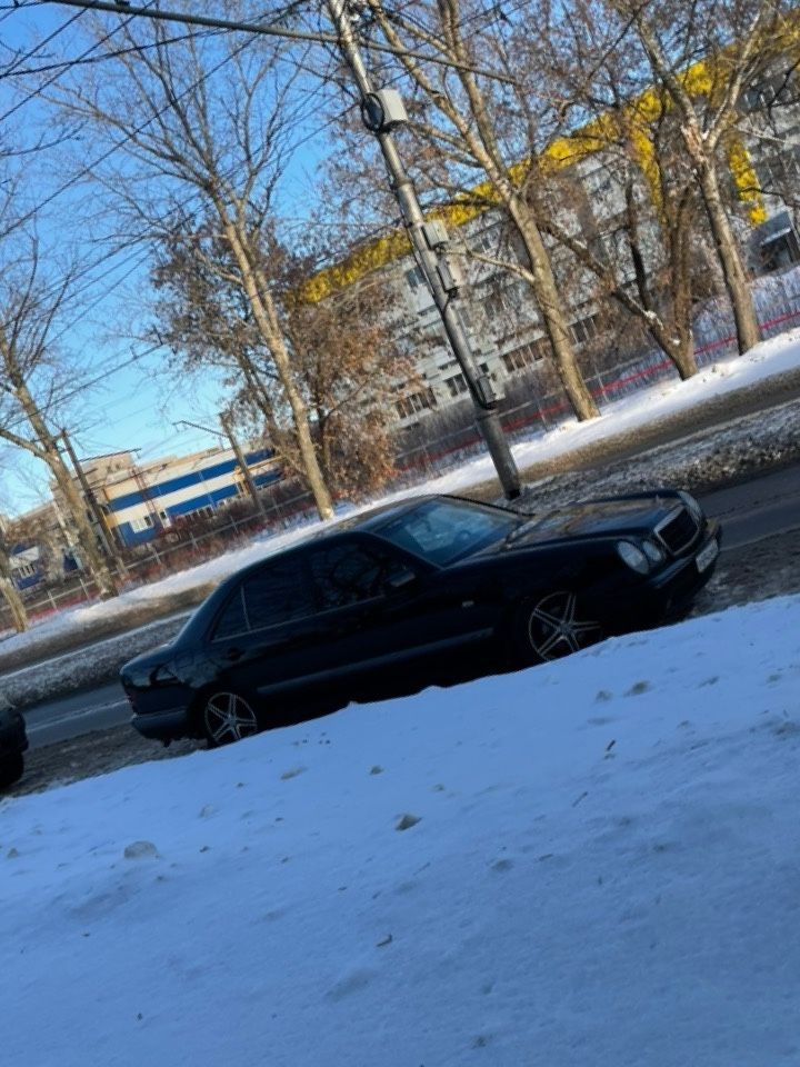 Mercedes-Benz E-класс: фото владельца