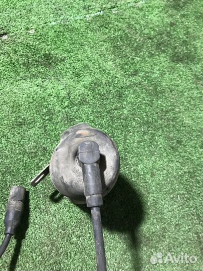 Катушка зажигания Audi 80 B3 JN 1.8 1990