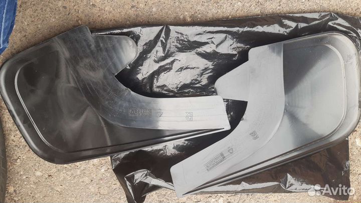 Брызговики mitsubishi outlander