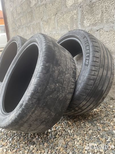 Michelin Pilot Sport 4 235/40 R18