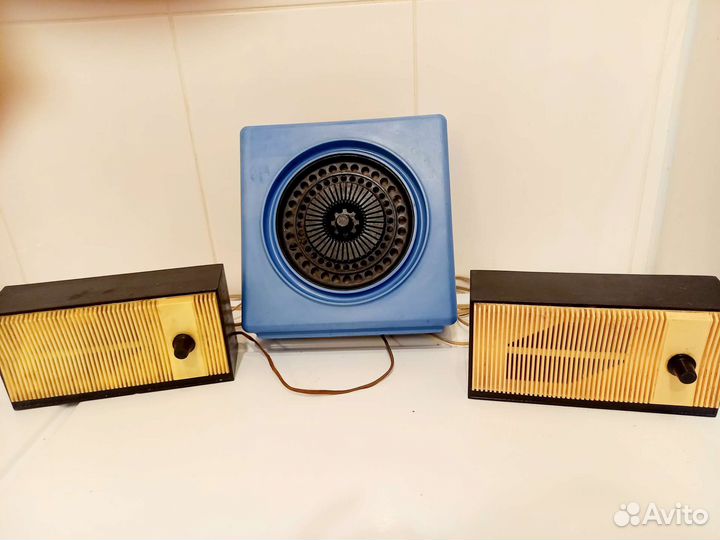 Громкоговорители СССР и приёмник трехпрограмный