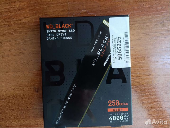 SSD M2 накопитель WD black SN770 250 Gb