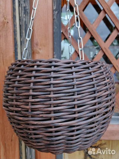 Кашпо подвесное, объём 5 литров. Ручная работа