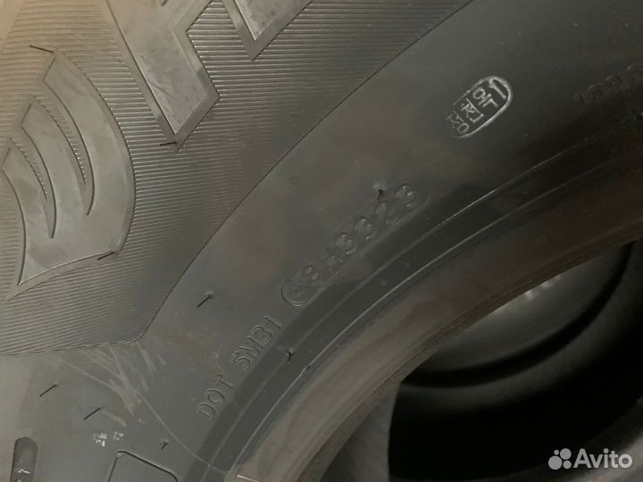 Грузовые батоны под руль Ханкук 385/65 R22.5