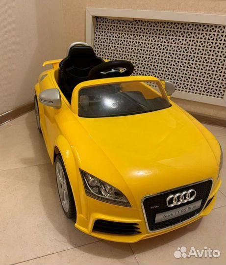 Детский электромобиль Audi TT RS