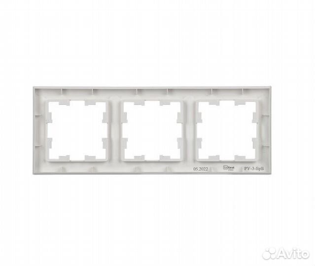 Brite Рамка 3-местная ру-3-брб белый IEK