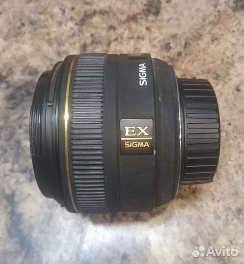 Обьектив sigma для nikon 30\1,4