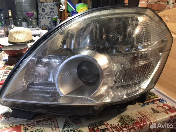 Фара передняя левая nissan j31 premium