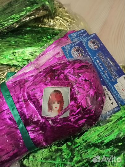 Парик карнавальный